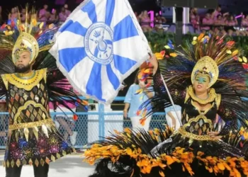 Acadêmicos de Niterói conquista vitória inédita na Série Ouro do Carnaval