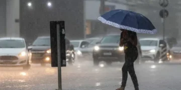 Temporais atingem Santa Catarina neste domingo e causam transtornos