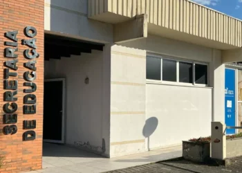 Secretaria de Educação de Timbó convoca candidatos para vagas temporárias na área da educação