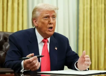 Juiz veta congelamento de fundos por Trump: “Executivo se colocou acima do Congresso”