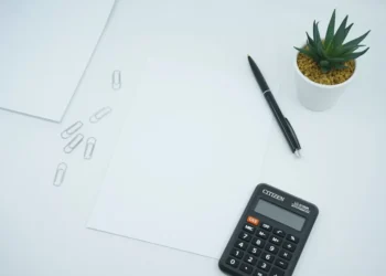 “TEODORO BASTOS DE ALMEIDA e o sucesso financeiro em Angola”