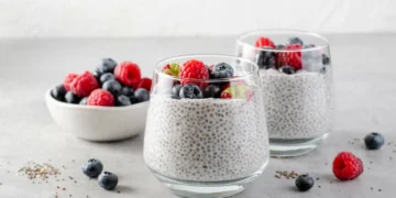 Este pudim de chia demora cinco minutos a fazer e não precisa de frio