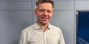 Hermann perdeu US$ 8,5 mil no mercado financeiro até treinar mais de 50 mil traders