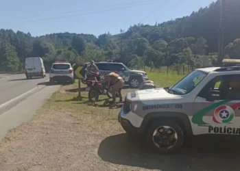 Mulher de 43 anos é morta a facadas pelo companheiro em Brusque