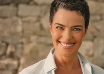 O motivo do retorno de Ana Paula Arósio aos holofotes