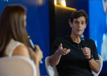 Desaceleração da economia americana pode favorecer emergentes, prevê Benchimol, da XP