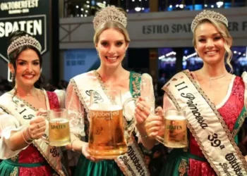 Musical vai comemorar 40 anos de história da Oktorberfest de Blumenau