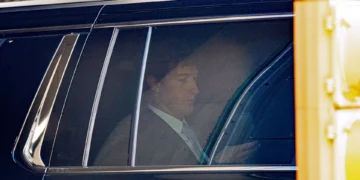 Mark Zuckerberg depõe no primeiro dia do julgamento da Meta