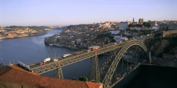 Autarca de Gaia manifesta dúvidas sobre nova solução para estação do TGV