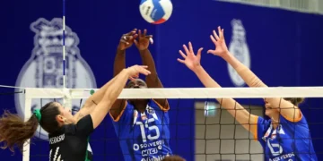 Sporting vence FC Porto e último lugar no pódio decide-se em Lisboa