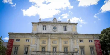 Teatro Nacional de S. Carlos vai ao cinema com Charles Chaplin