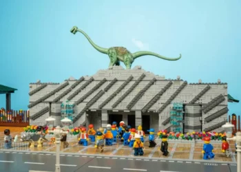 Mega Lego português com 70 metros quadrados bate recorde do Guiness