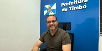 Flávio Buzzi parte 2: novo acesso à BR-470 é prioridade; GM armada em Timbó não é