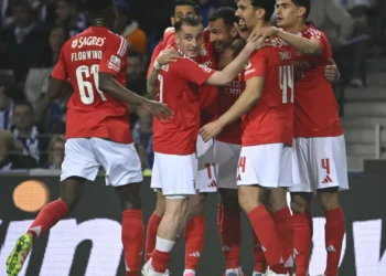 Mão na bola de Dahl? Penálti sobre Schjelderup? Os casos do Clássico