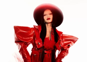 O look ‘puro sangue’ de Sabrina Sato para show de Lady Gaga