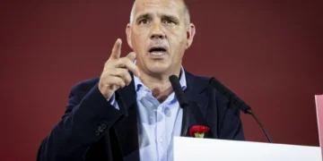 “Alguns só querem discutir a forma para não se falar do conteúdo”