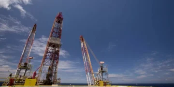 PRIO (PRIO3) sobe mais de 8% com aquisição bilionária do campo de Peregrino