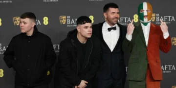 ​Rappers Kneecap investigados por unidade de contraterrorismo