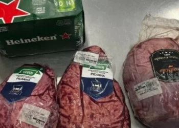 Homem é detido após furtar picanhas e cervejas em supermercado de Blumenau