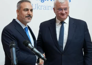 Turquia propõe encontro entre Zelensky, Putin e Donald Trump