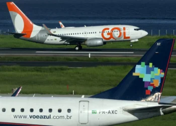 Gol (GOLL4) tem prejuízo líquido de R$440 mi em abril