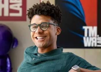 Lucas Leto: o ator que leva o bom senso para ‘Vale Tudo’
