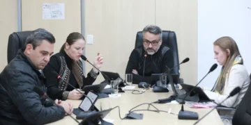 Suspensão dos Jogos Escolares e ausência de intérpretes de Libras em eventos públicos geram reação dos vereadores em Blumenau