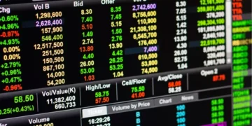 Ibovespa: após máxima de 140 mil, índice cai 1,6% e vai abaixo de 138 mil pontos