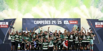 Sporting recebido na CM de Lisboa após conquista do bicampeonato