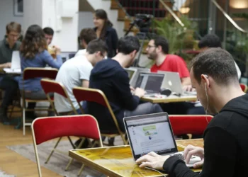 “Millenials” são os trabalhadores com maior risco de saúde mental