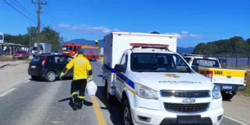 Motociclista de 65 anos morre após colisão com carro em Gaspar