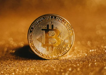 Rebaixamento dos EUA pela Moody’s impulsiona argumento pró-Bitcoin, diz Coinbase