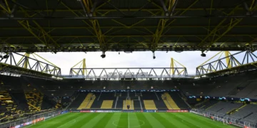 Estes craques vestiram a camisola do Dortmund. Recorda-se deles?