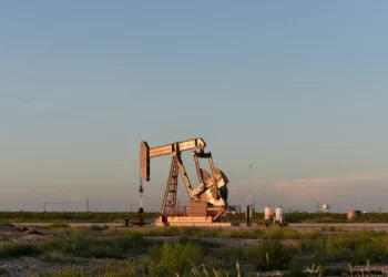 Cotação do Brent para entrega em junho recua 1,73% para 60,23 dólares