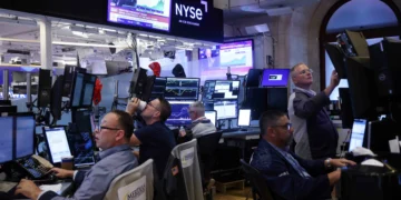 Como foram os 12 dias da ‘montanha-russa’ do preço do petróleo para os traders