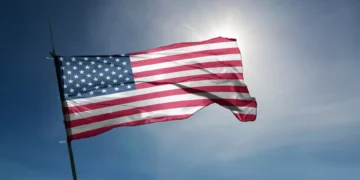 Estados Unidos retomam vistos a estudantes estrangeiros