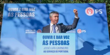 José Luís Carneiro é candidato único à sucessão de Pedro Nuno Santos