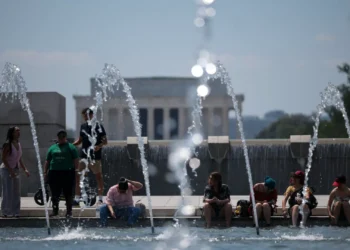 “Nenhum alívio”. Vaga de calor faz leste dos EUA viver a pior terça-feira