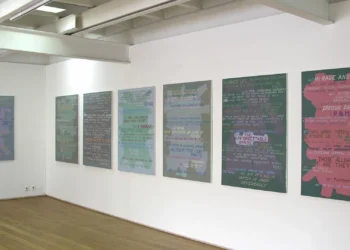O fulgor na arte como reflexão na Bienal de Arte Contemporânea da Maia