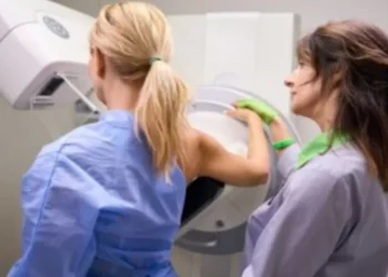 Deputada propõe mamografia pelo SUS para mulheres a partir dos 40 anos