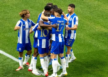 Marcano e Cláudio Ramos alinhados: “Faltou ser mais FC Porto”