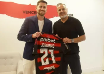 Oficial: Jorginho aventura-se fora da Europa e é reforço do Flamengo