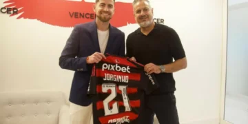 Oficial: Jorginho aventura-se fora da Europa e é reforço do Flamengo