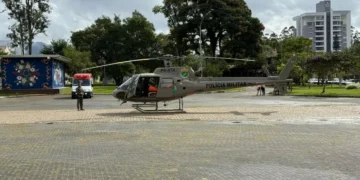 UPA de Timbó realiza primeira transferência aeromédica de paciente com apoio do Águia-01