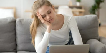 Sempre cansado? Médicos revelam dois hábitos para acabar com sensação