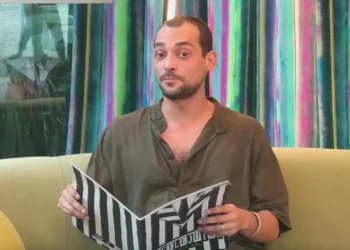Colega detona Eduardo Sterblitch, de ‘Garota do Momento’: ‘psicopata’