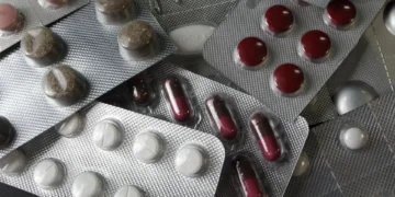 Sistema de avaliação melhorou acesso a medicamentos, decisões continuam lentas