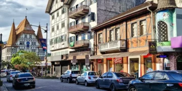 Lei garante o uso de vagas especiais para pessoas com autismo e síndrome de Down em Blumenau