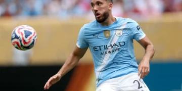 EM DIRETO: Siga os rumores e os negócios do mercado de transferências