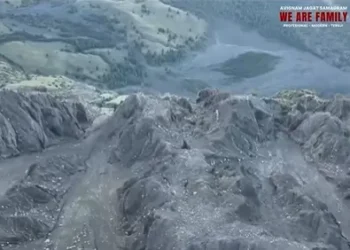 Turista da Malásia é resgatado no Monte Rinjani dias após morte de Juliana Marins